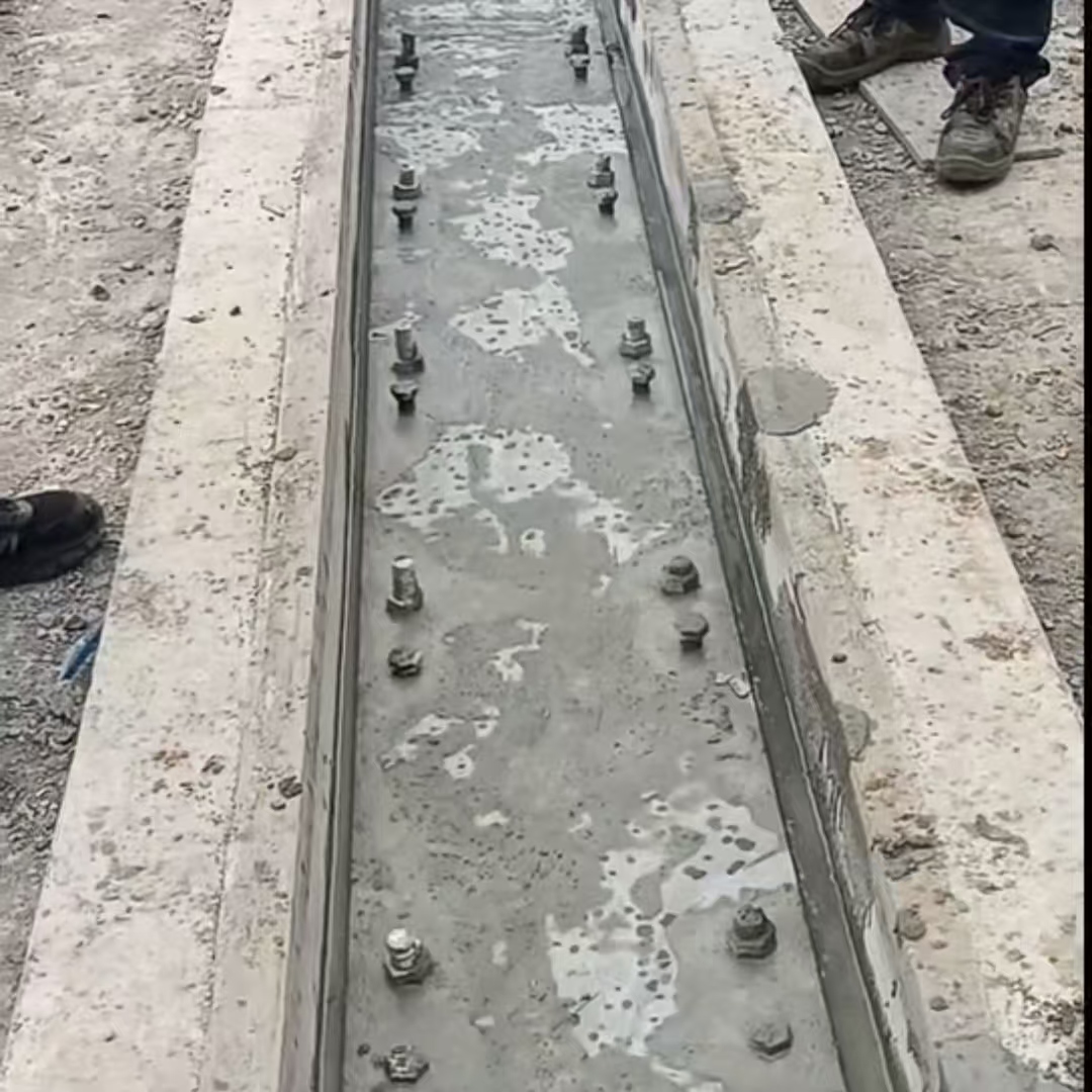 鲁甸环氧树脂轨道胶泥是什么？用在哪里？